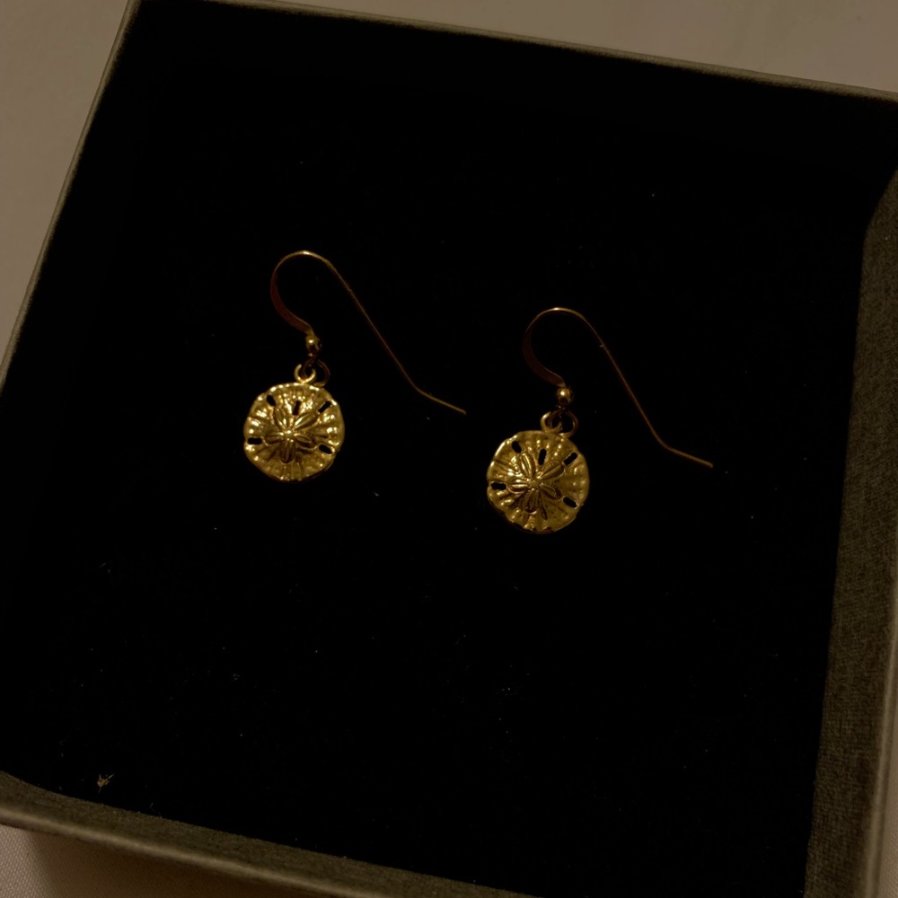 14k gold Sand Dollar earrings